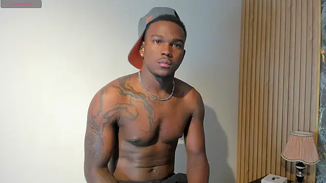 Snapshot of Troykhalil chatting on March 14, 2025, 11:22 pm Troykhalil online show from March 14, 2025, 11:22 pm