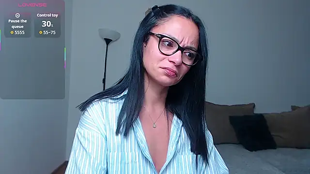 Snapshot of BabySerene chatting on November 22, 2025, 3:27 am BabySerene online show from November 22, 2025, 3:27 am