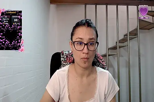 Snapshot of Jessie_Desire chatting on February 10, 2026, 6:40 pm Jessie Desire online show from February 10, 2026, 6:40 pm