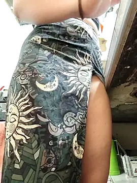 florecita9 online show from April 6, 2026, 6:09 pm