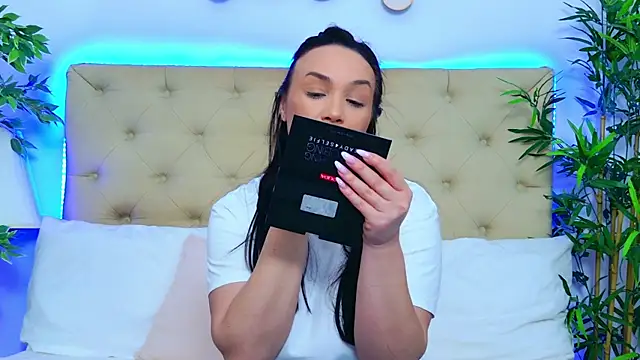 DaliyaArabian online show from April 9, 2026, 12:11 pm