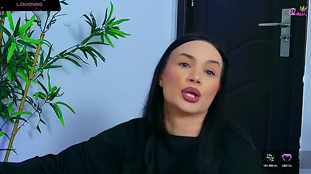 Snapshot of DaliyaArabian chatting on May 11, 2026, 4:15 pm DaliyaArabian online show from May 11, 2026, 4:15 pm