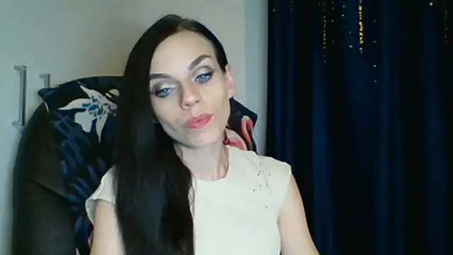 CassieSensual online show from October 28, 2025, 7:24 pm