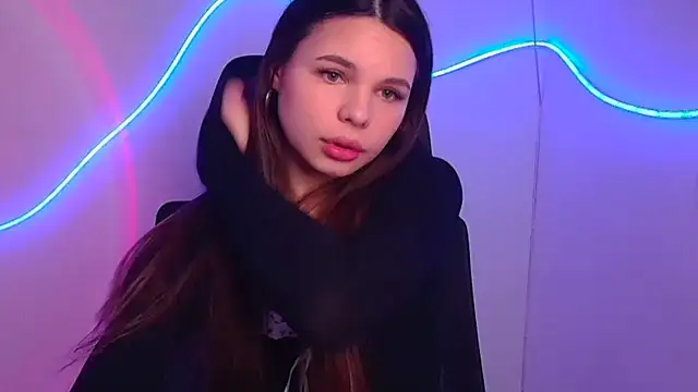 Snapshot of Hanna_Way chatting on February 23, 2025, 7:11 am Hanna Way online show from February 23, 2025, 7:11 am