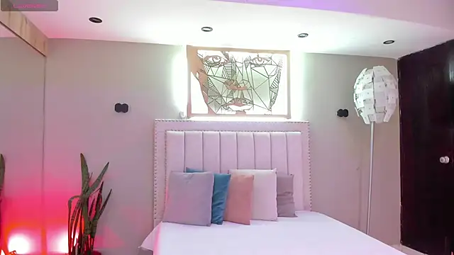  nina sweet online show from November 26, 2025, 12:05 pm