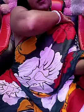 Snapshot of ella_mariya chatting on October 29, 2025, 5:34 pm ella mariya online show from October 29, 2025, 5:34 pm