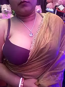 Snapshot of ella_mariya chatting on October 12, 2025, 5:25 pm ella mariya online show from October 12, 2025, 5:25 pm