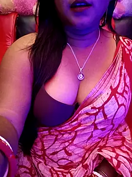 Snapshot of ella_mariya chatting on October 11, 2025, 10:22 pm ella mariya online show from October 11, 2025, 10:22 pm