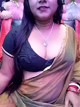 Snapshot of ella_mariya chatting on October 19, 2025, 1:47 pm ella mariya online show from October 19, 2025, 1:47 pm