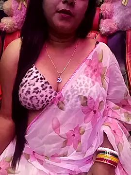 Snapshot of ella_mariya chatting on November 9, 2025, 2:54 pm ella mariya online show from November 9, 2025, 2:54 pm