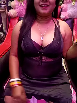 Snapshot of ella_mariya chatting on November 8, 2025, 1:03 pm ella mariya online show from November 8, 2025, 1:03 pm