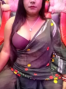 Snapshot of ella_mariya chatting on October 16, 2025, 10:12 am ella mariya online show from October 16, 2025, 10:12 am