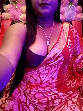 Snapshot of ella_mariya chatting on October 11, 2025, 10:16 am ella mariya online show from October 11, 2025, 10:16 am