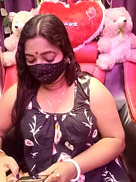 ella mariya online show from February 3, 2026, 7:52 pm