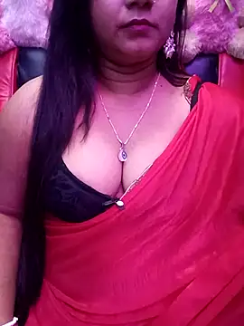 Snapshot of ella_mariya chatting on November 18, 2025, 2:42 pm ella mariya online show from November 18, 2025, 2:42 pm