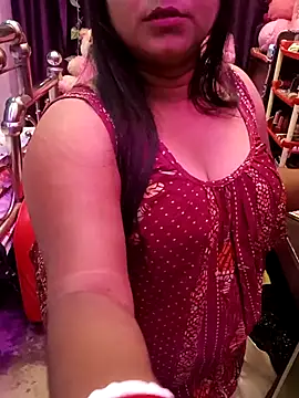 Snapshot of ella_mariya chatting on September 23, 2025, 10:00 am ella mariya online show from September 23, 2025, 10:00 am