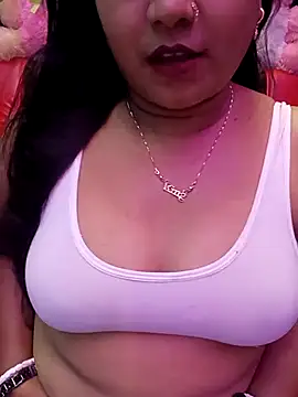 Snapshot of ella_mariya chatting on September 16, 2025, 5:58 pm ella mariya online show from September 16, 2025, 5:58 pm