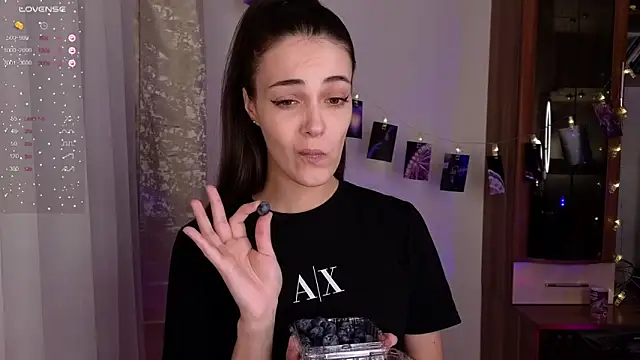 art phoenix online show from November 18, 2025, 9:29 pm