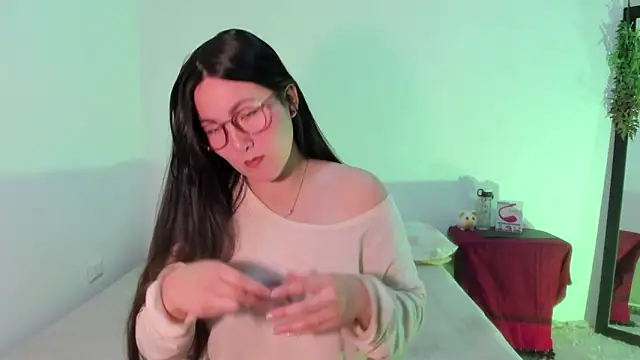 Snapshot of Elle_Lee_ chatting on March 9, 2025, 3:05 pm Elle Lee online show from March 9, 2025, 3:05 pm