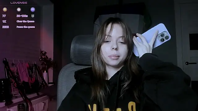 Snapshot of hype_meal_home chatting on December 15, 2025, 10:48 pm hype meal home online show from December 15, 2025, 10:48 pm