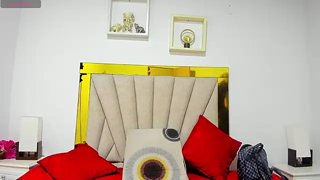 Snapshot of vahiolet_fuentes chatting on November 6, 2025, 3:10 am vahiolet fuentes online show from November 6, 2025, 3:10 am