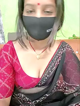 Snapshot of SVsexyCOUPAL chatting on April 28, 2026, 7:46 am SVsexyCOUPAL online show from April 28, 2026, 7:46 am