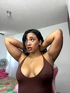 MavyStar online show from October 15, 2025, 7:44 pm