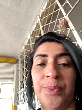 karenlennox1 online show from September 26, 2025, 7:10 pm