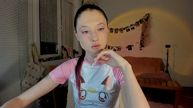 Jenny darling love online show from January 3, 2025, 7:07 pm