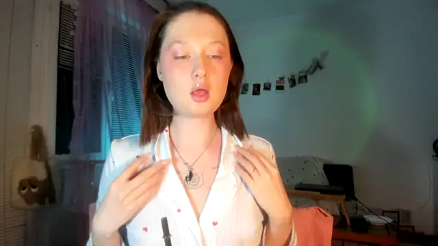 Snapshot of Jenny_darling_love chatting on April 19, 2026, 7:16 pm Jenny darling love online show from April 19, 2026, 7:16 pm