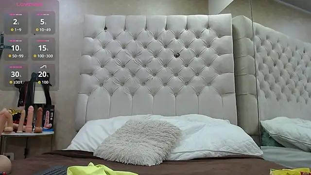 La Crespa x online show from November 18, 2025, 1:03 pm