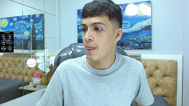 SkinnyBoy  online show from November 2, 2025, 12:21 pm