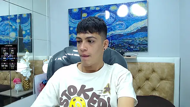 SkinnyBoy  online show from October 5, 2025, 1:13 pm