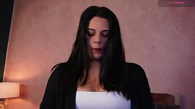 Sophia wilsonn  online show from May 21, 2026, 11:18 am