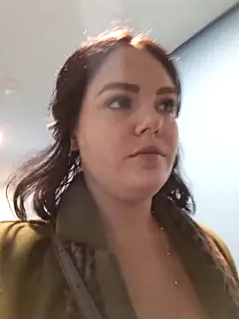 Xladycharme online show from February 14, 2026, 9:48 pm