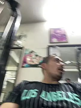 Snapshot of shivani0999 chatting on February 13, 2026, 12:21 am shivani0999 online show from February 13, 2026, 12:21 am