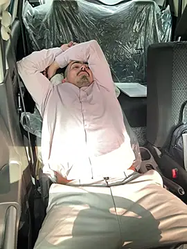 Snapshot of shivani0999 chatting on February 3, 2026, 6:40 am shivani0999 online show from February 3, 2026, 6:40 am