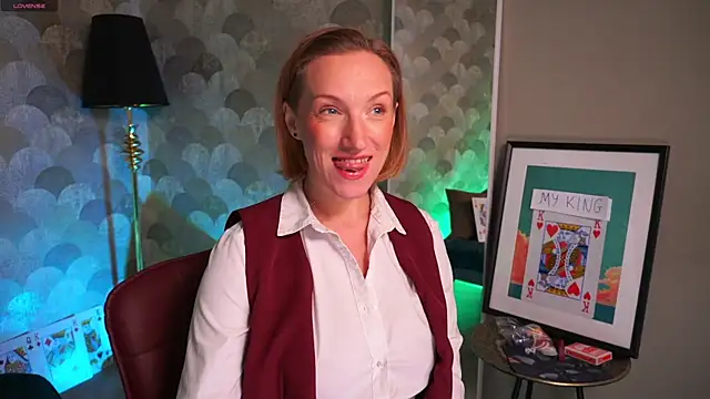 Snapshot of UmaTruewoman chatting on February 8, 2026, 5:27 am UmaTruewoman online show from February 8, 2026, 5:27 am