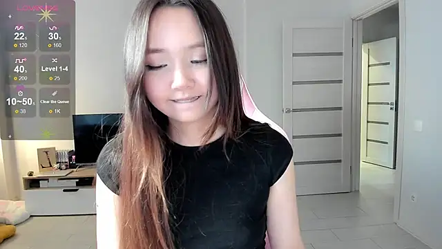 Snapshot of Fluffy_Rose chatting on March 2, 2026, 7:15 am Fluffy Rose online show from March 2, 2026, 7:15 am