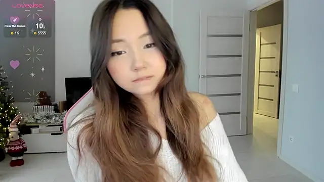 Snapshot of Fluffy_Rose chatting on January 10, 2026, 4:30 am Fluffy Rose online show from January 10, 2026, 4:30 am