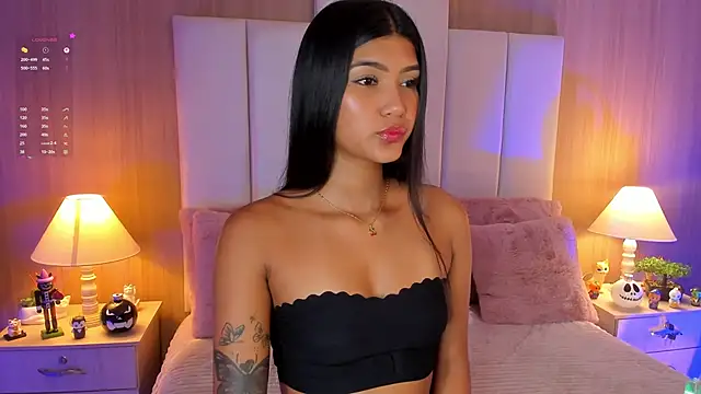 Snapshot of CaseyPiierce chatting on October 14, 2025, 8:09 pm CaseyPiierce online show from October 14, 2025, 8:09 pm