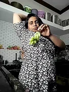 Snapshot of Rasmalai786 chatting on March 5, 2025, 7:27 am Rasmalai786 online show from March 5, 2025, 7:27 am