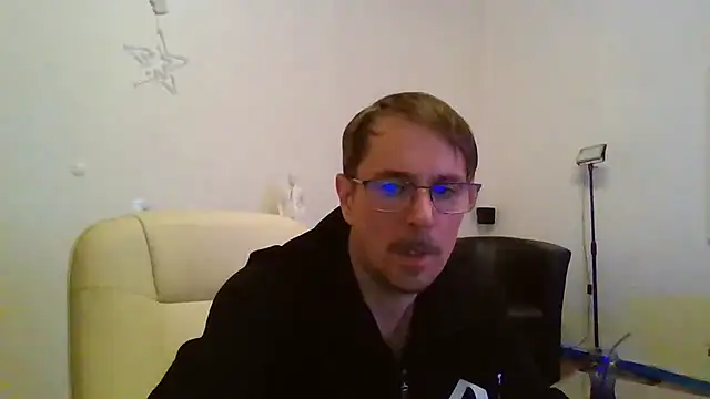 Snapshot of Minm666 chatting on December 23, 2024, 11:49 pm Minm666 online show from December 23, 2024, 11:49 pm