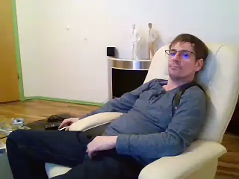 Snapshot of Minm666 chatting on January 15, 2025, 10:57 pm Minm666 online show from January 15, 2025, 10:57 pm