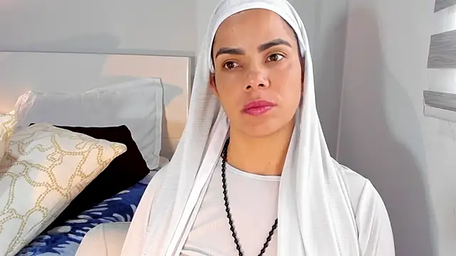 Snapshot of ClaraMariaMon chatting on July 3, 2026, 2:34 pm ClaraMariaMon online show from July 3, 2026, 2:34 pm