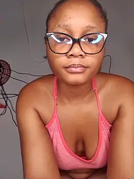 Snapshot of hot-tandy chatting on March 17, 2025, 12:46 pm hot-tandy online show from March 17, 2025, 12:46 pm