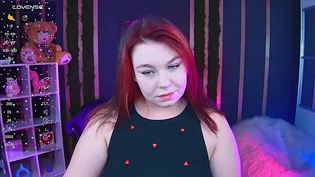 Snapshot of Lilumytrend chatting on December 2, 2025, 12:07 pm Lilumytrend online show from December 2, 2025, 12:07 pm