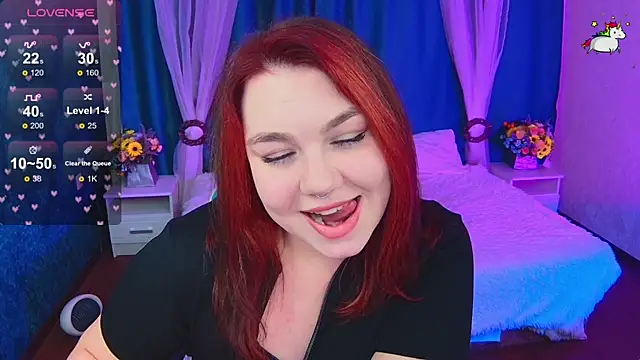 Snapshot of Lilumytrend chatting on November 18, 2025, 12:19 pm Lilumytrend online show from November 18, 2025, 12:19 pm