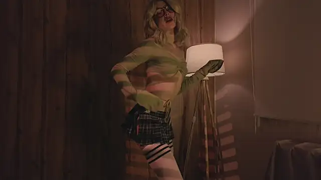 MariMaddison online show from November 7, 2025, 7:07 pm