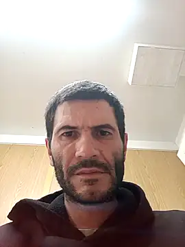 Snapshot of Gigolo4040 chatting on October 2, 2025, 7:39 pm Gigolo4040 online show from October 2, 2025, 7:39 pm